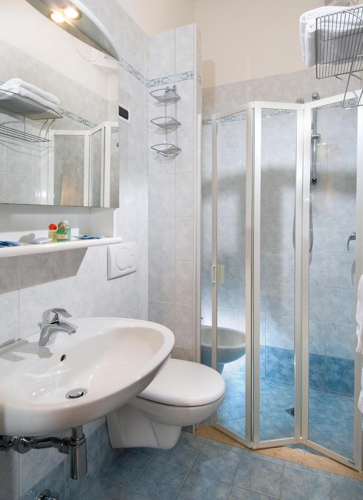 Hotel Trieste Cervia Ngoại thất bức ảnh