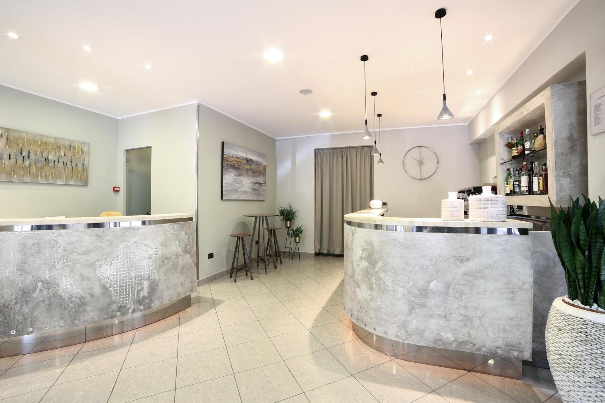 Hotel Trieste Cervia Ngoại thất bức ảnh